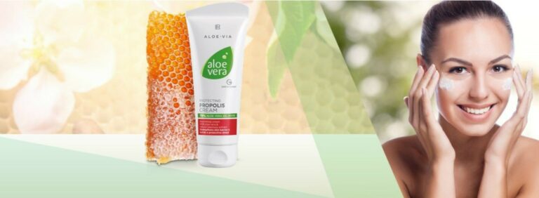 Aloe Vera Cream with propolis for dry skin