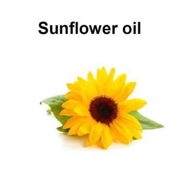 Sunflower oil nourishes the hair intensively